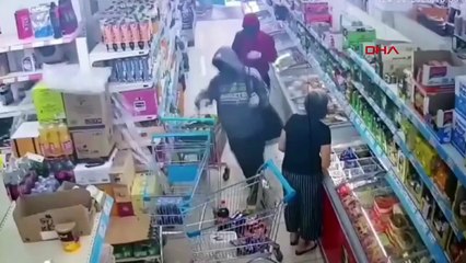 Vol sur le marché de Bornova : suspects arrêtés et un blessé