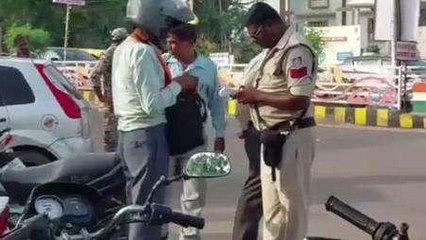छतरपुर: यातायात पुलिस की बड़ी कार्रवाई, वाहन चालकों में मचा हड़कंप