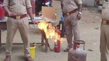 लखीमपुर: अग्निशमन दस्ता की टीम ने चलाया अभियान, आग से बचने का दिया गया प्रशिक्षण