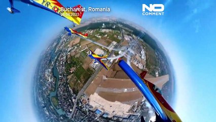 Pilotos e paraquedistas em acrobacias impressionantes no Bucharest International Air Show