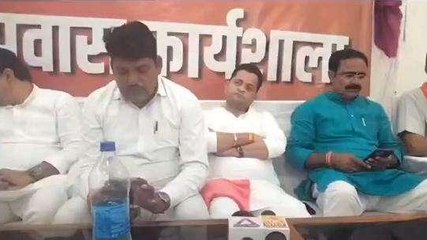 मुंगावली: प्रवासी MLC ने गिनाई सरकार की उपलब्धियां, पेश किया रिपोर्ट कार्ड