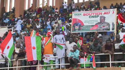 Niger: rassemblement de milliers de personnes à Niamey après un ultimatum à la France