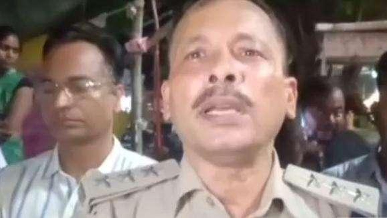 वैशाली: अनशन पर बैठे लोगों का अनशन एसडीओ-एसडीपीओ ने तोड़वाया, जानिए मामला