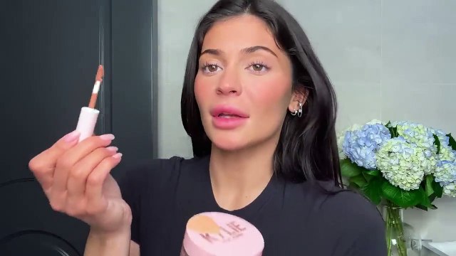 Kylie Jenner's New Classic Beauty Routine _ Beauty Secrets _ Vogue