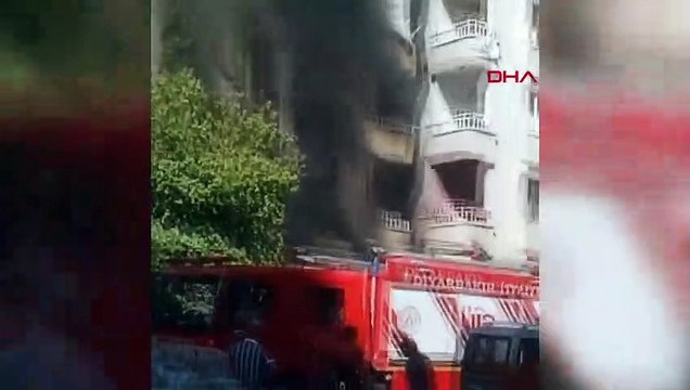 Incendie dans un magasin d'accessoires automobiles à Diyarbakir : 2 personnes blessées