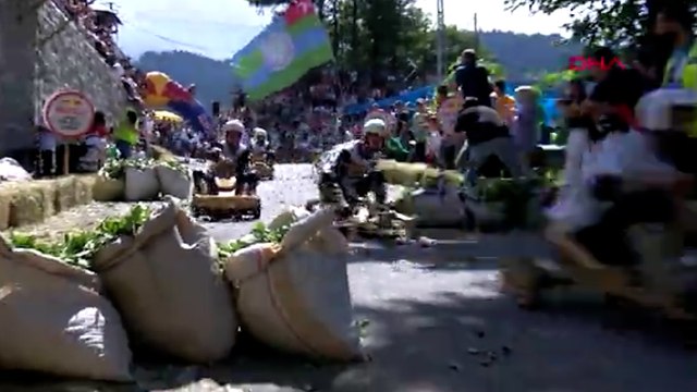 Rize'de, 14'üncü 'Formulaz' tahta araba yarışları heyecanı