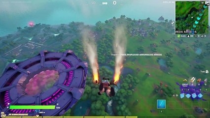 Utiliza una plataforma de holograma alienígena en Alameda Afligida o en Puente de Acero Verde