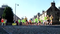 And they're off  - The 5k gets underway at the Huntly Hairst