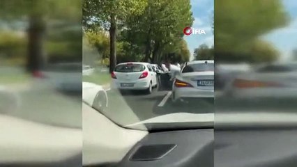 İstanbul'da düğün konvoyu trafiği yavaşlattı, vatandaş darp edildi