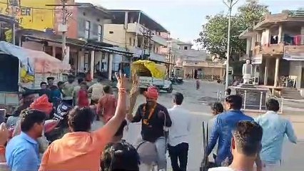 Sarpanch was made to ride on a donkey in #MadhyaPradesh, watch VIDEO