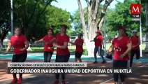Rutilio Escandón inaugura unidad deportiva y entrega escrituras a familias en Huixtla, Chiapas