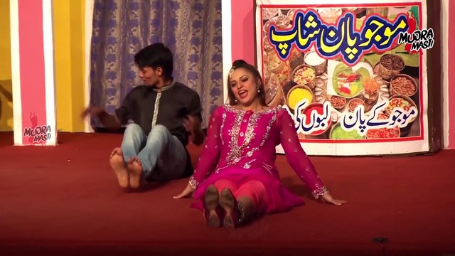 SOHA ALI - AGG NOTAN NU - 2018 PAKISTANI MUJRA DANCE - MUJRA MASTI - NASEEBO LAL