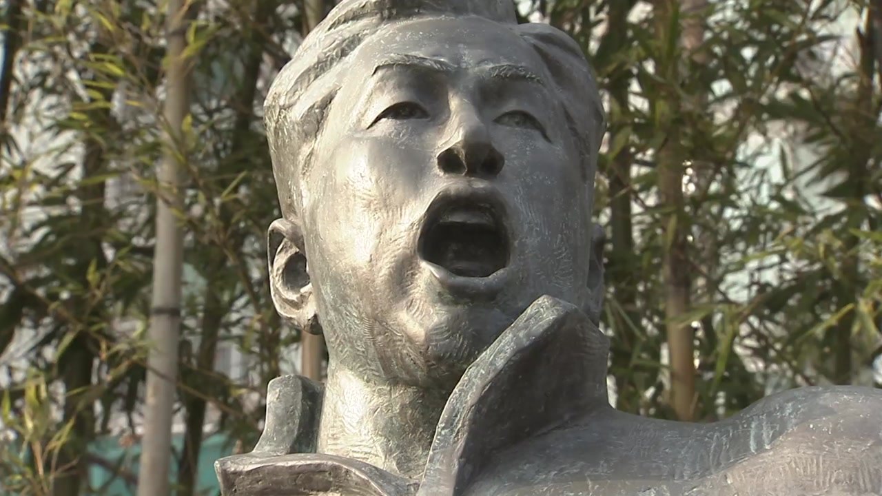 [뉴스앤이슈] '홍범도 장군' 흉상 놓고 불거진 '이념' 논란...'취임 1년' 맞은...