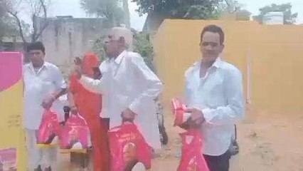 नागौर: गहलोत सरकार की अन्नपूर्णा फूड पैकेट योजना पर उठा सवाल, भाजपा नेता ने खोली ये पोल, आप भी देखिए