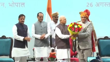 राजभवन, भोपाल में आयोजित शपथ ग्रहण समारोह