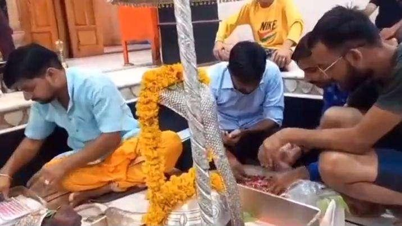 दौसा: सावन का अंतिम सोमवार आज, मंदिरों में जुटी भक्तों की भीड़, आप भी करे दर्शन