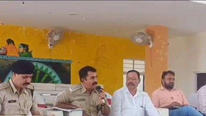 सीहोर : प्रशासन ने व्यापारियों के साथ ली बैठक, व्यवस्थाओं को दुरुस्त करने दिए दिशा निर्देश