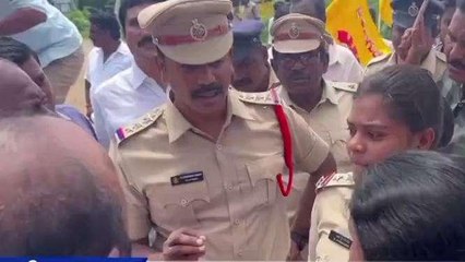 ఎన్టీఆర్ జిల్లా: ఉద్రిక్తత.. తంగిరాల సౌమన్యను అడ్డుకున్న పోలీసులు