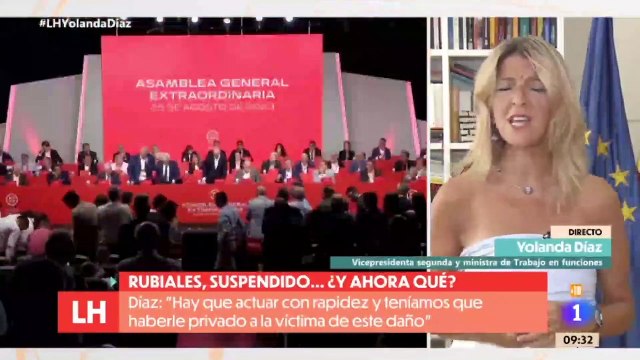 Yolanda Díaz denuncia a la RFEF por no cumplir la ley de paridad