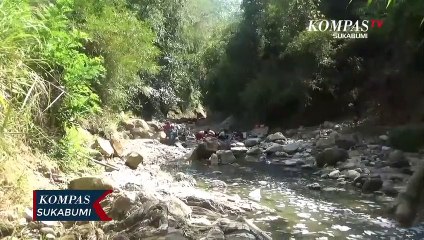 Dilanda Kekeringan Warga Manfaatkan Air Sungai