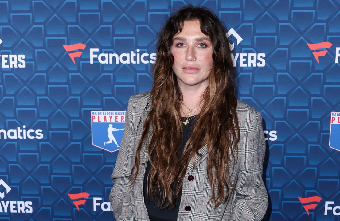 Kesha: Ruhm legte ihr Gehirn lahm