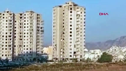 16 katlı rezidans dinamitle yerle bir edildi