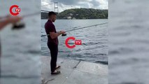 Fenerbahçe'nin Sırp yıldızı Dusan Tadic, İstanbul Boğazı’nda balık tuttu