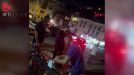 Beşiktaş'ta değnekçiye suçüstü: Polisi, müşteri sanıp otopark ücreti isteyince yakalandı