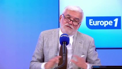Michel Sardou s'est confié sur Juliette Armanet.