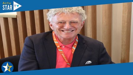 Mondiaux d'athlétisme  Nelson Monfort bouche bée, un athlète lui fait la seule réponse la plus déco