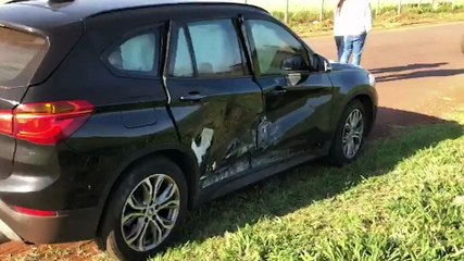 Golf e BMW se envolvem em forte colisão na rodovia BR-277