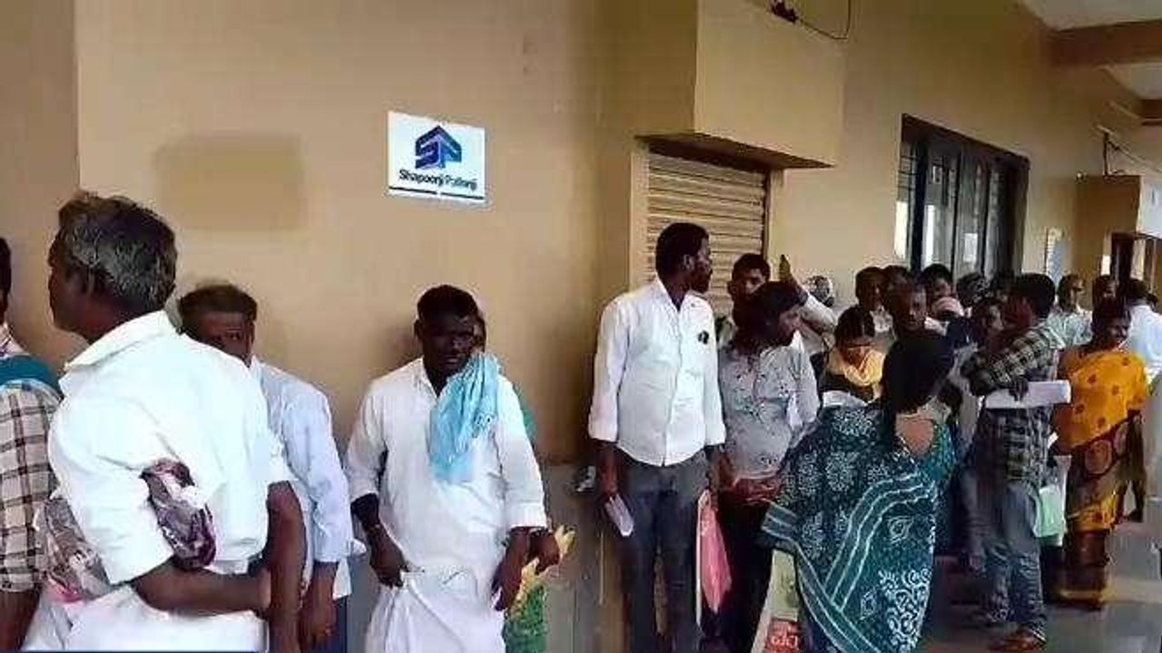 వికారాబాద్: ప్రజావాణికి 163 ఫిర్యాదులు.. వెంటనే పరిష్కరిస్తామని హామీ