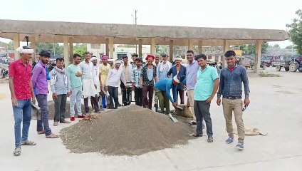 भाव नहीं मिलने से किसान दिखे नाखुश