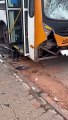 Em acidente, moto para em roda dianteira de ônibus, em Vicente Pires