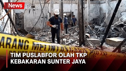 Tim Puslabfor Olah TKP Kebakaran yang Tewaskan Satu Keluarga di Sunter Jaya