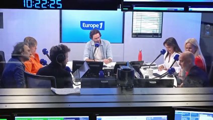 «Éloge de la surface» : la bande dessinée qui dévoile les coulisses de la télé-réalité