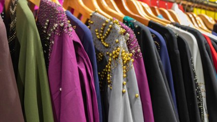 Le ministre de l'éducation, Gabriel Attal interdit le port de l'abayas à l'école