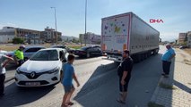 Samsun'da TIR'a otomobil çarptı: 2 yaralı