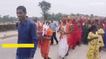 पूर्णिया: बूढी मां मंदिर में पूजा अर्चना को लेकर निकाली गई कलश शोभायात्रा
