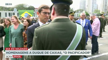 Dia do Soldado: homenagens a Duque de Caxias, "o Pacificador"