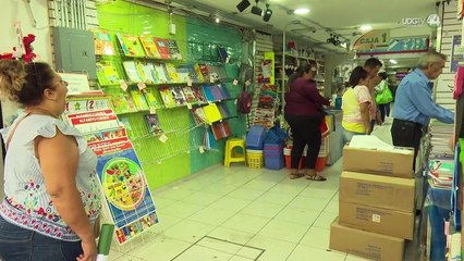 A un día del inicio a clases, papelerías del Centro tapatío registran compras de pánico