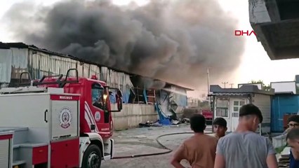 İzmit'te Geri Dönüşüm Tesisi Yangını