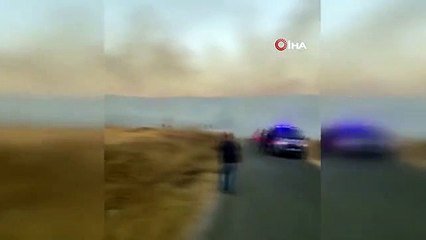 100 décares de champ transformés en cendres dans l'incendie de la presse à balles à Çerkeş