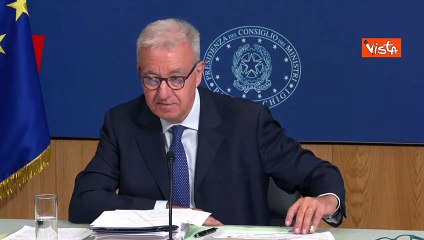 Mantovano: "Sui migranti numeri preoccupanti, ma anche primi risultati del lavoro del Governo"