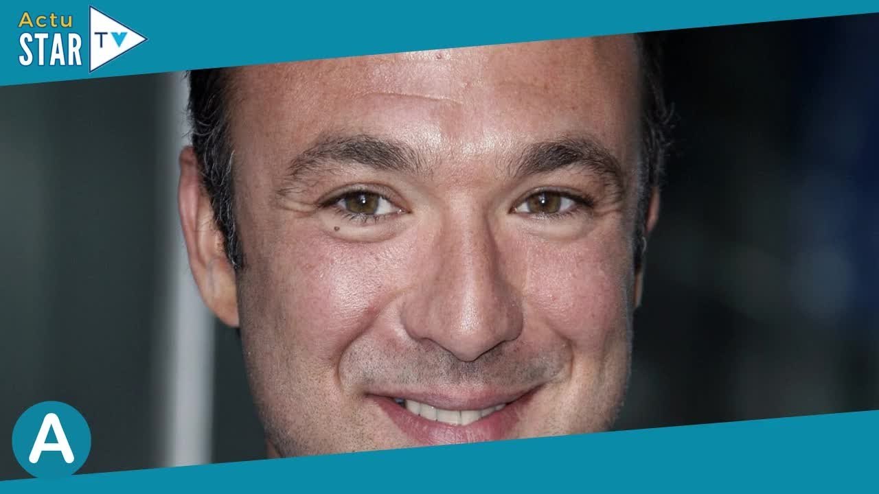 Alexandre Devoise papa  rare photo de ses deux grands fils, des jumeaux qui ont deux ans d'écart