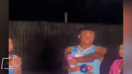 Karısının yanında yanlışlıkla başka kadını öpen adam