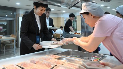 대통령실 식당 메뉴는 모둠회..."1.5배 많이 이용, 매진" / YTN