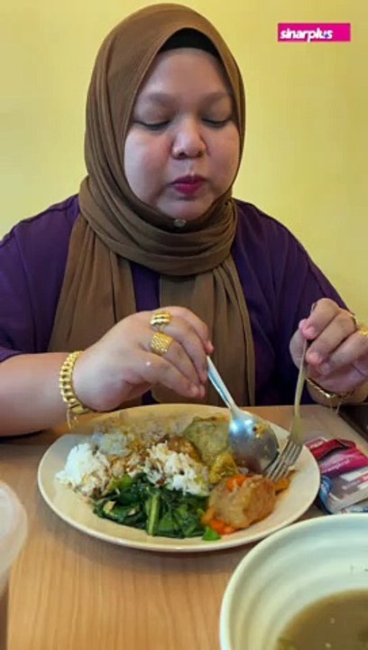 Makan Makan Makan uollssss 