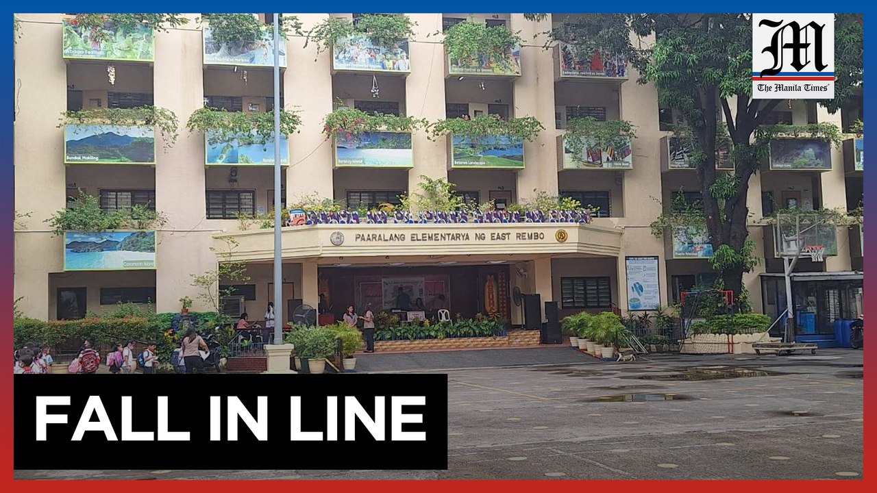 Kindergarten students of East Rembo Elementary School set for first day