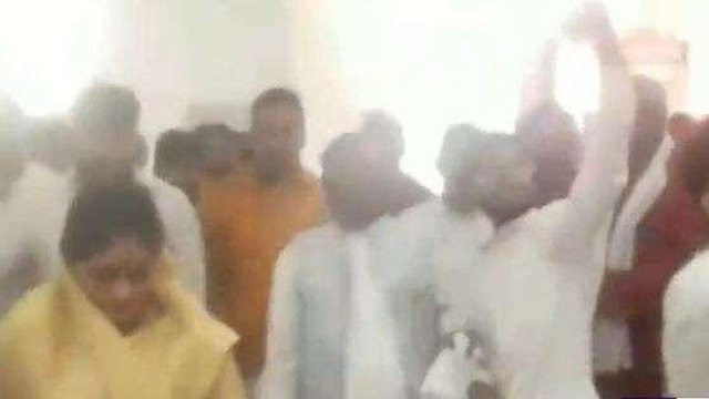 लखनऊ: सपा नेता स्वामी प्रसाद के बयान पर सुभासपा राष्ट्रीय मुख्य प्रवक्ता ने किया पलटवार